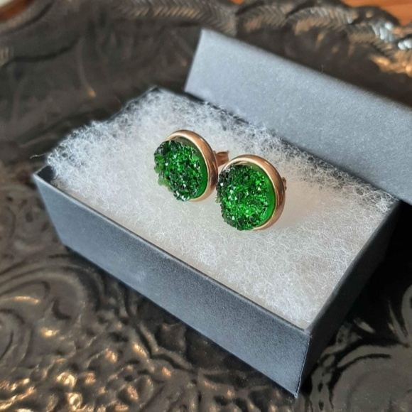 🩷💙 Like to be notified when I'm LIVE 🩷💙 - Picture 5 of 15